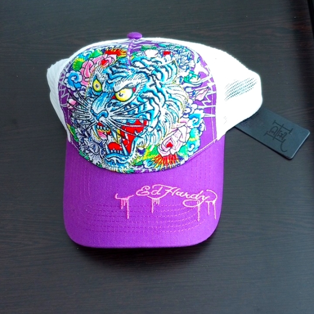Ed Hardy hat